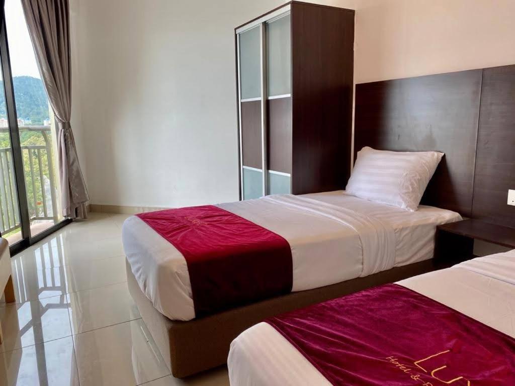 Marina Heights Hotel Residences Лумут Экстерьер фото